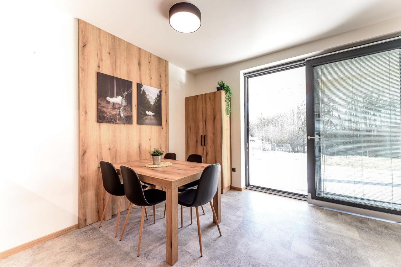 Bungalovy Bludovecek Apartment